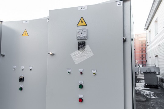 АВР SE с логическим реле Zelio Logic