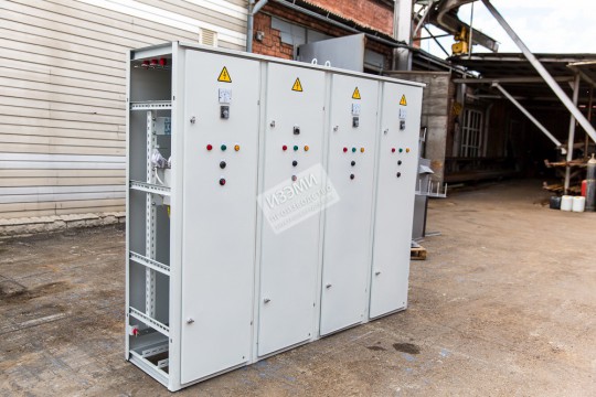 АВР SE с логическим реле Zelio Logic